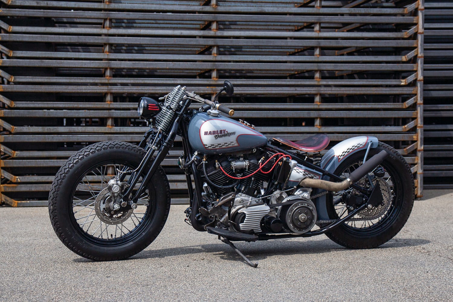 Harley bobber 2024 old school