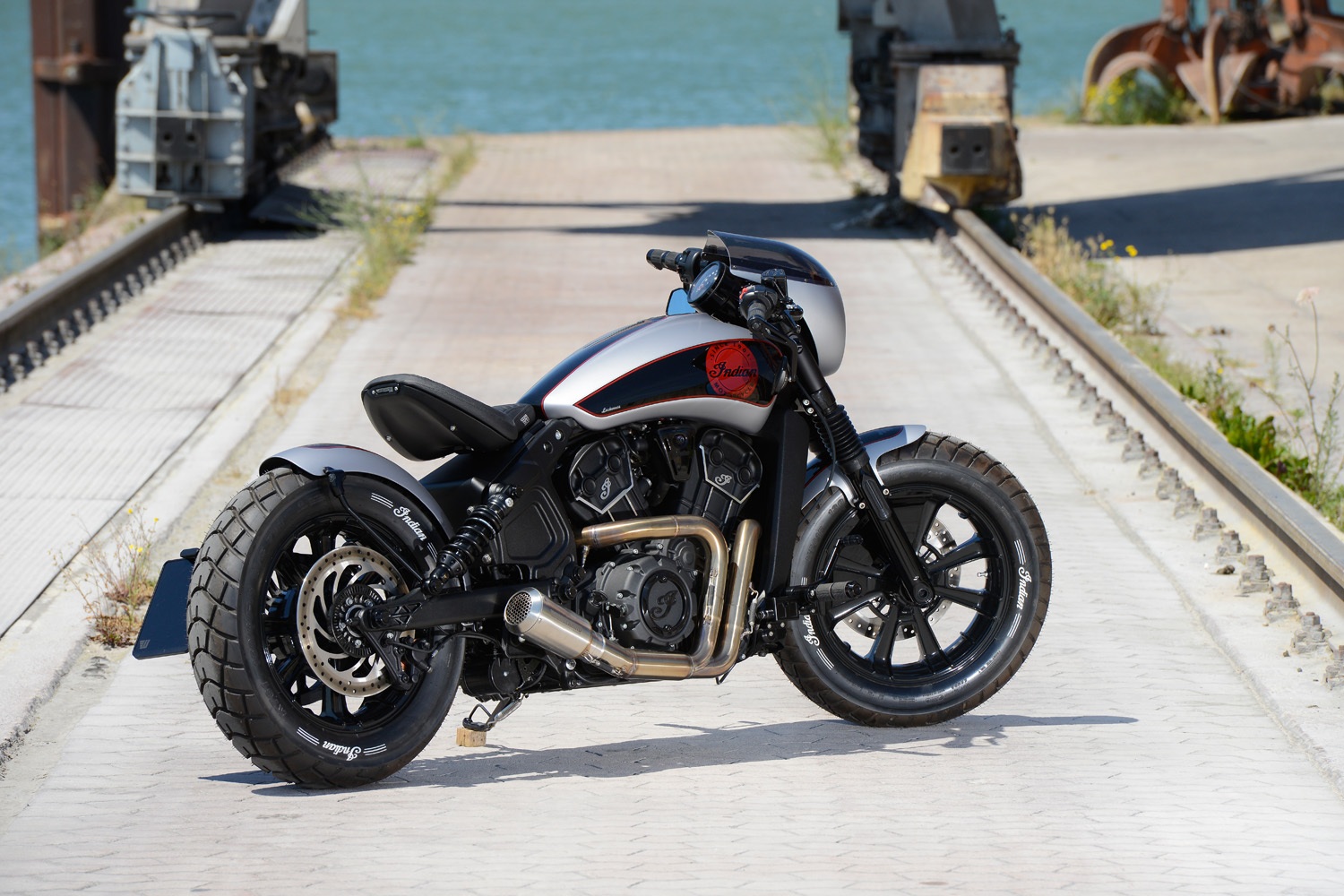 Indian Scout Bobber Newchurch Three Custombike